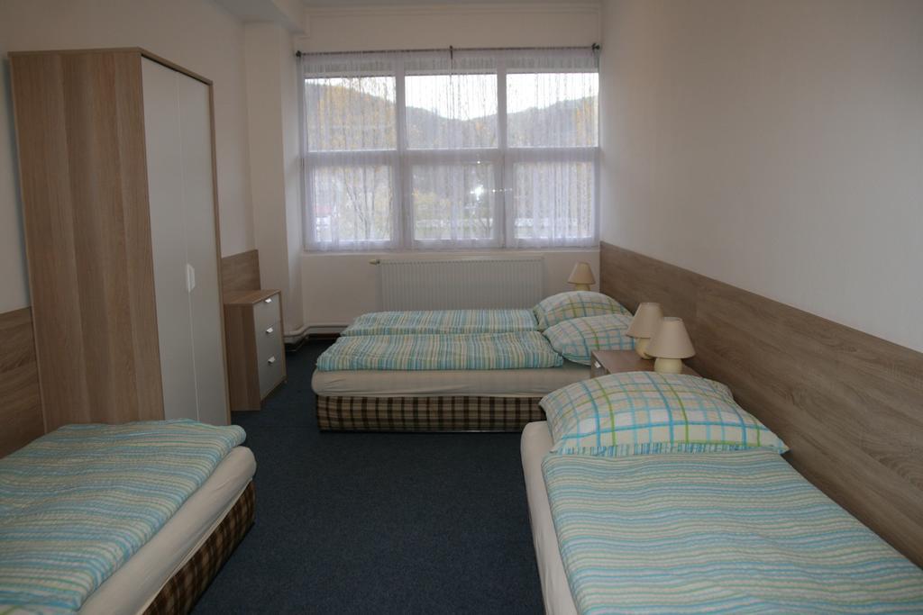Hostel Boathouse Πράγα Εξωτερικό φωτογραφία